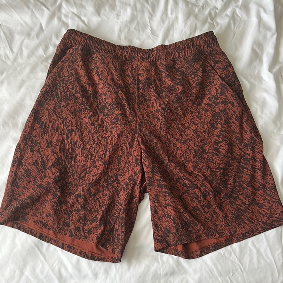 lululemon athletica Other - Men's Lululemon Black and Red Patterned Shorts Size Large